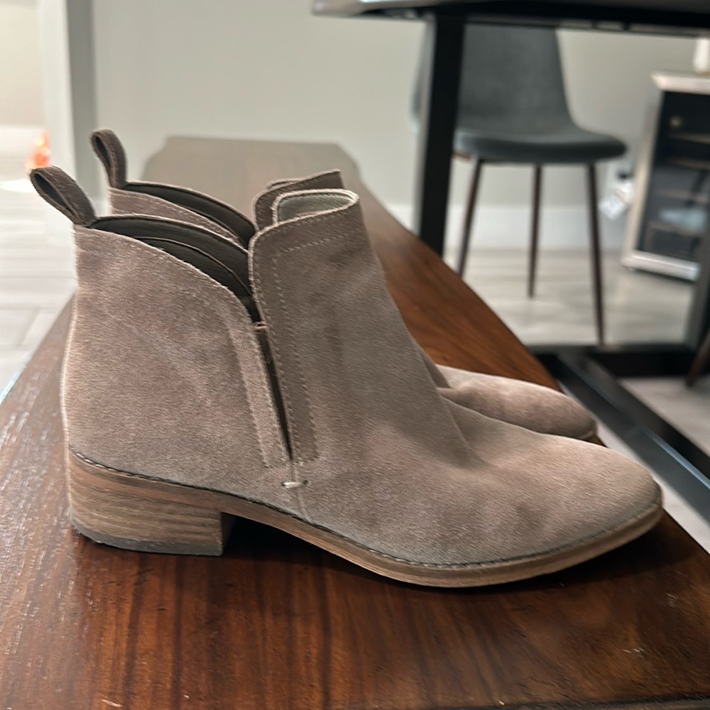 Dolce Vita Suede Boots
